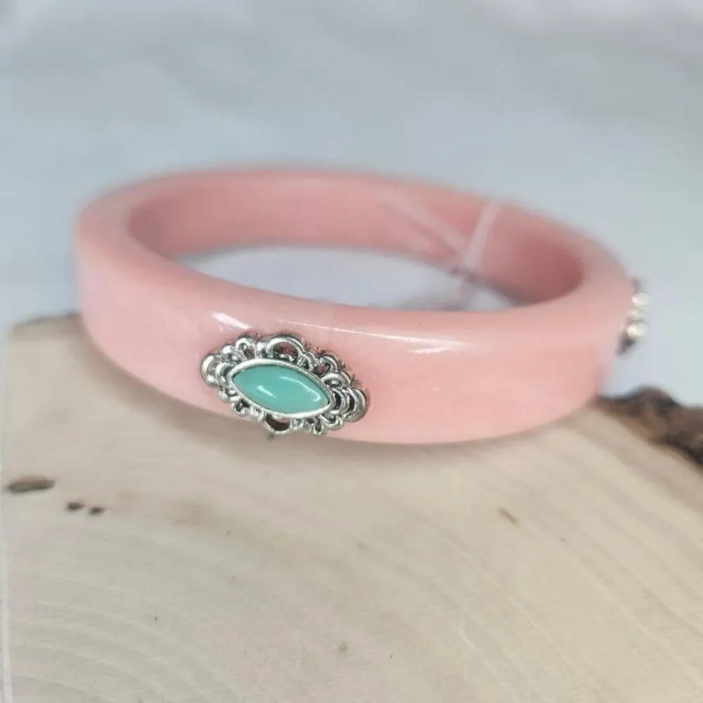 Vintage Coral 80s Bangle with Faux Turquoise Accents EUC Sz 8